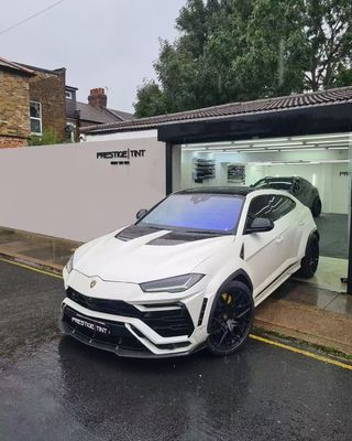 Lamborghini Urus Karoseri serat karbon Kit URUS 1016 gaya serat karbon depan lip diffuser spoiler hood roda lengkungan