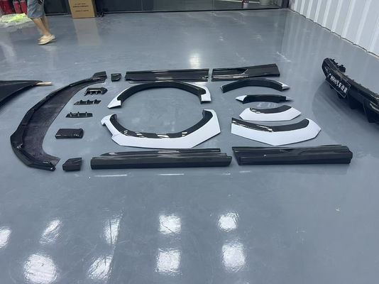 Lamborghini Urus Karoseri serat karbon Kit URUS 1016 gaya serat karbon depan lip diffuser spoiler hood roda lengkungan
