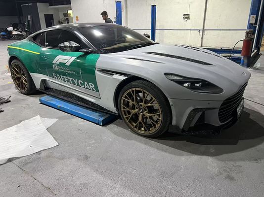 Aston Martin DB11 Carbon Fiber Body Kit DB11 gaya mansory depan dan belakang bumper side skirt fender hood spoiler