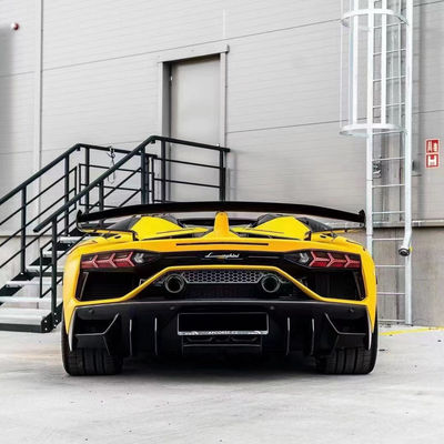Untuk Lamborghini Aventador LP700 LP720 Carbon Fiber Body Kit Aventador Upgraded SVJ Style Bagian depan dan belakang Bumper Spoiler Body Kit