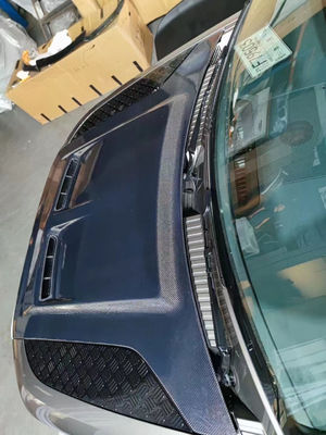 Kapsul Serat Karbon untuk Land Rover Defender Bahan Serat Karbon Defender Cover Gaya SVR yang Ditingkatkan
