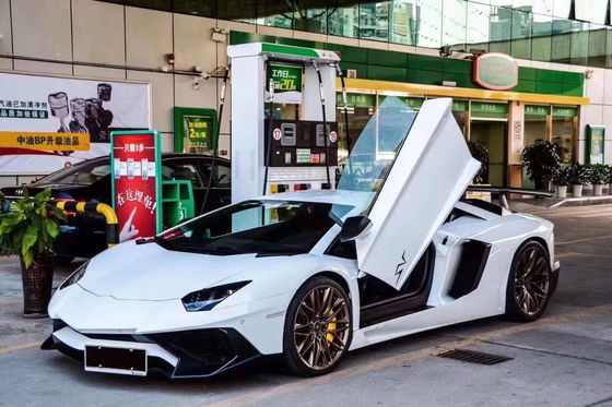 Untuk Lamborghini Aventador LP700 Carbon Fiber Body Kit Aventador Diupgrade 740SV Bagian depan dan belakang Bumper Spoilers