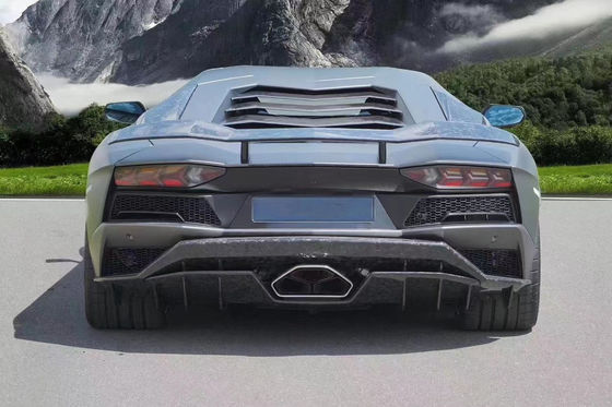 Carbon Fiber Body Kit untuk Lamborghini LP740S LP740S Upgrade Upgraded MSY Style Front Shovel Diffuser Spoiler Body Kit