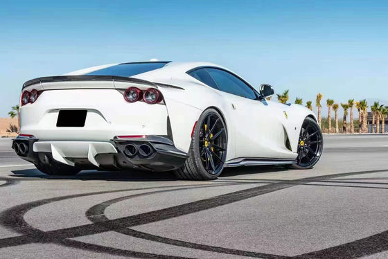 Serat Karbon Kering untuk Ferrari 812 Fiber Karbon Body Kit 812 Upgraded Nivic Style Front Lip Diffuser Spoiler Hood