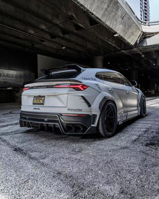 LB Style Wide-body Kit untuk Lamborghini URUS Carbon Fiber Body Kit Urus Carbon Fiber Front Lip Diffuser Spoiler Wide-body Kit