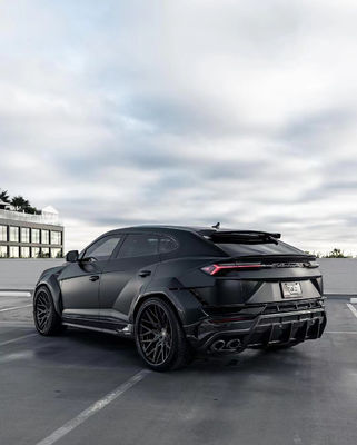 Black Lamborghini Body URUS Upgraded 1016 Hood Spoiler Wide Body Kit