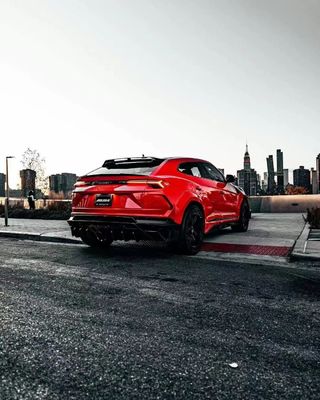 Lamborghini baru URUS Body MSY Style Depan Dan Belakang Bumper Mobil Bagian Otomotif