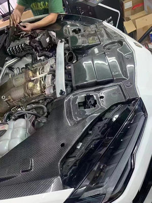 Ganti Lamborghini Body Kit URUS Kering Serat Karbon Engine Liner Shield