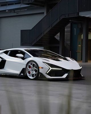 Lamborghini Revuelto Custom Body Kits Carbon Fiber DUKE Style Custom Front Diffuser