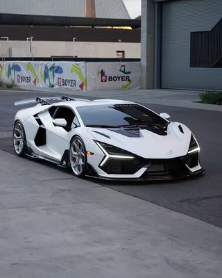 Lamborghini Revuelto Custom Body Kits Carbon Fiber DUKE Style Custom Front Diffuser