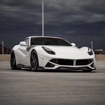 Untuk Ferrari F12 Carbon Fiber Body Kit F12 Meningkatkan Gaya SVR Bagian Depan dan Belakang Bumper Spoiler Dengan Hood Fenders