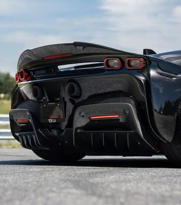 SF90 Ferrari Carbon Fiber Body Kit 1016 Style Front Lip Air Intake Hitam Spoiler Fender
