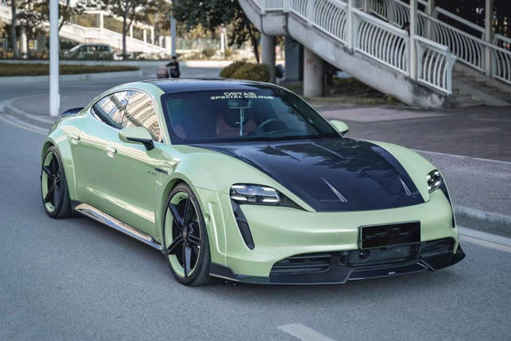 Produk Baru untuk Porsche Taycan Fiber Carbon Body Kit Taycan Wide Bodyki Bagian Depan Sekop Sisi Rok Spoiler Diffuser