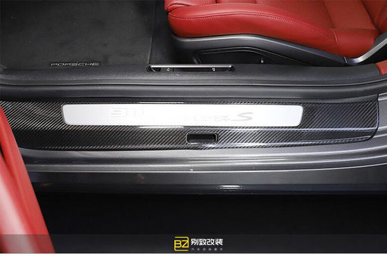 Bagian Otomotif untuk Porsche 911 992 Interior Serat Karbon 911 992 Panel Pusat Serat Karbon Pintu Papan Interior