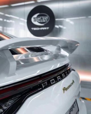 Auto Parts for Porsche Palamela 971 Spoiler Palamela 971 Diperbarui dengan Spoiler Serat Karbon Gaya Techart