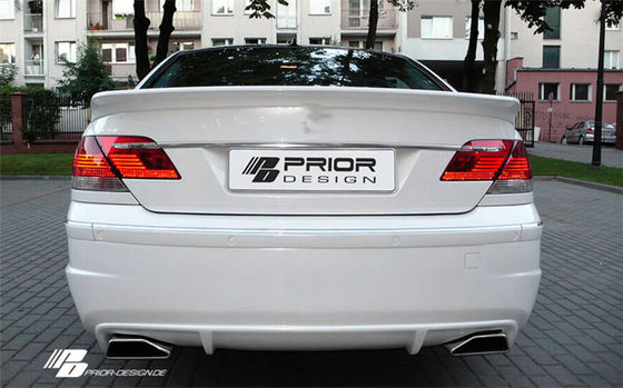Bagian mobil untuk BMW Seri 7 E66 E65 Body Kit E66 E65 Upgraded PRIOR Style Bagian depan dan belakang