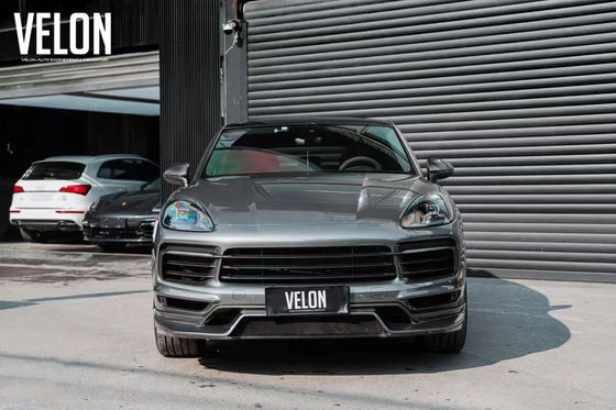 Penggantian 2019 Porsche Cayenne Body Kit Side Skirt Dry Carbon Fiber Diffuser Spoiler