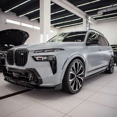 Untuk BMW X7 Carbon Fiber Body Kit X7 Carbon Fiber Front Lip Diffuser Spoiler Hood Side Skirt Wide Body Kit