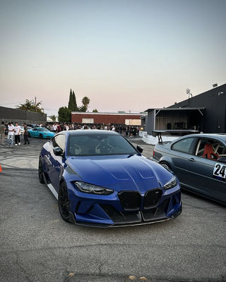 4 Coupe Bmw M3 Body Kit Biru Ganti Bagian Depan Gaya GEEX Bagian Depan Bumper Fenders