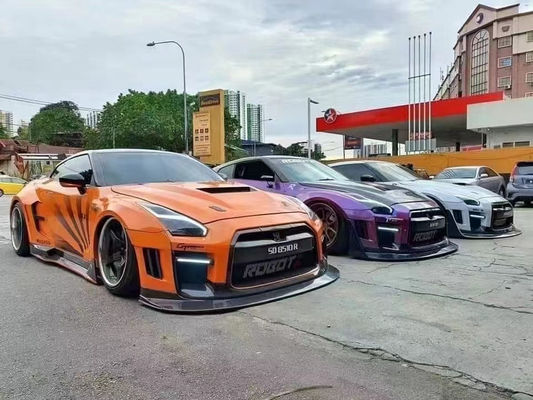 Disesuaikan 2022 Nissan Body Kit Depan Dan Belakang GTR R35 Car Bumper Cover