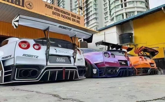 Disesuaikan 2022 Nissan Body Kit Depan Dan Belakang GTR R35 Car Bumper Cover