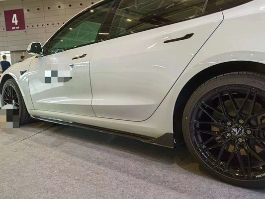 Menjual Model 3 Body Kit Upgrade untuk Tesla Model 3 Dengan Robot Gaya Depan dan Belakang Bumper Spoiler