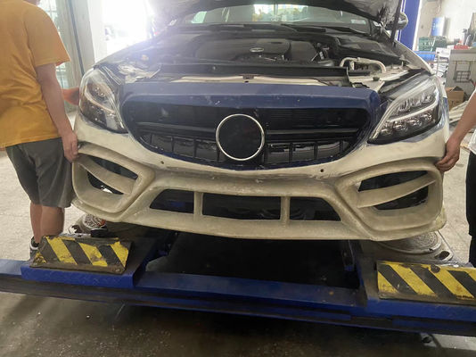 Bagian Otomotif untuk Mercedes W205 C180 C260 C300 Body Kit W205 C180 C260 C300 Upgraded IMP Style Front Bumper Body Kit