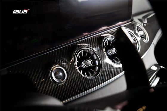 Bagian Otomotif untuk Mercedes AMG GT50 GT53 GT63 Interior Serat Karbon AMG GT50 GT53 GT63 Panel Kontrol Pusat Serat Karbon