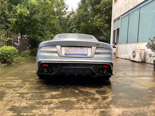 Produk baru untuk Aston Martin DB9 Body Kit DB9 Diperbarui DBS Gaya Depan dan Belakang Bumper
