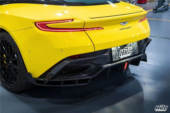 Untuk Aston Martin DB11 Carbon Fiber Body Kit DB11 Upgraded PK Style Carbon Fiber Front Lip Diffuser Spoiler Hood
