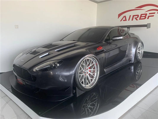 Untuk Aston Martin Vantage Carbon Fiber Body Kit Vantage Bagian depan dan belakang Bumper Spoiler Hood Widebody Kit