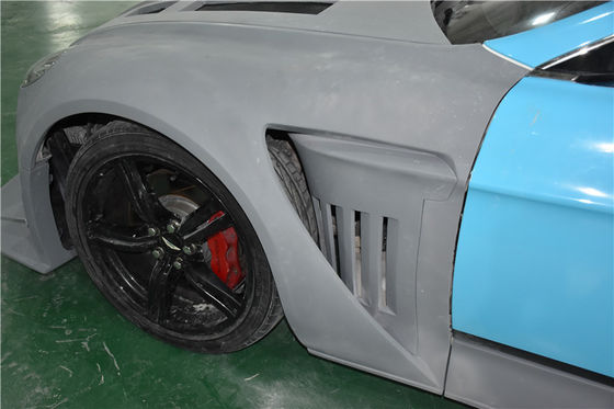 Untuk Aston Martin Vantage Carbon Fiber Body Kit Vantage Bagian depan dan belakang Bumper Spoiler Hood Widebody Kit