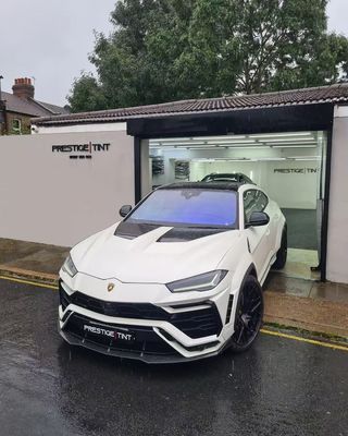 Lamborghini Urus Karoseri serat karbon Kit URUS 1016 gaya serat karbon depan lip diffuser spoiler hood roda lengkungan